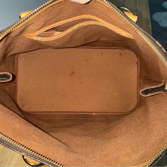 ✅AUTHENTIC✅LOUIS VUITTON ALMA PM - Picture 11 of 14